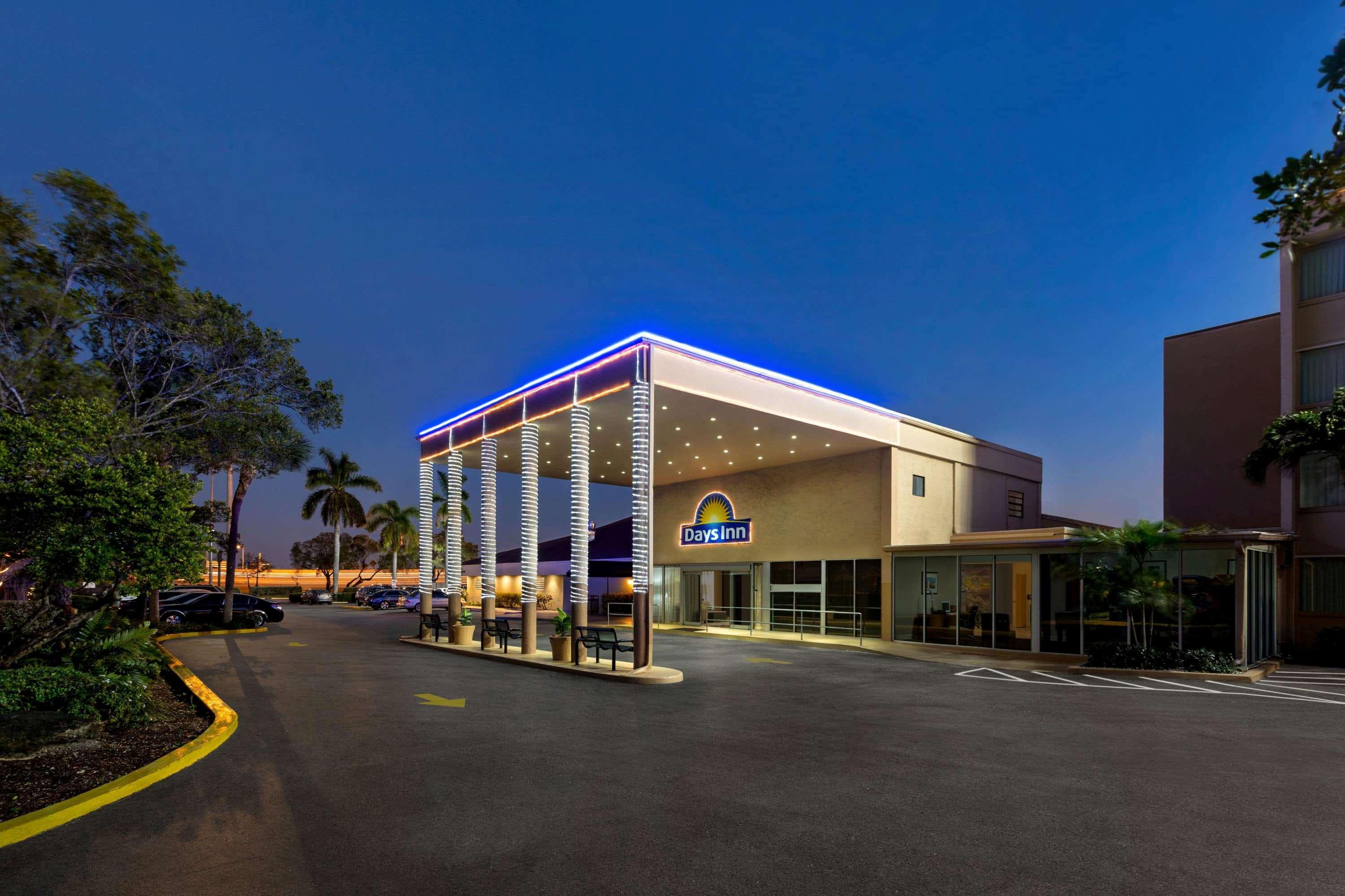 Envision Hotel Miami International Airport Bagian luar foto