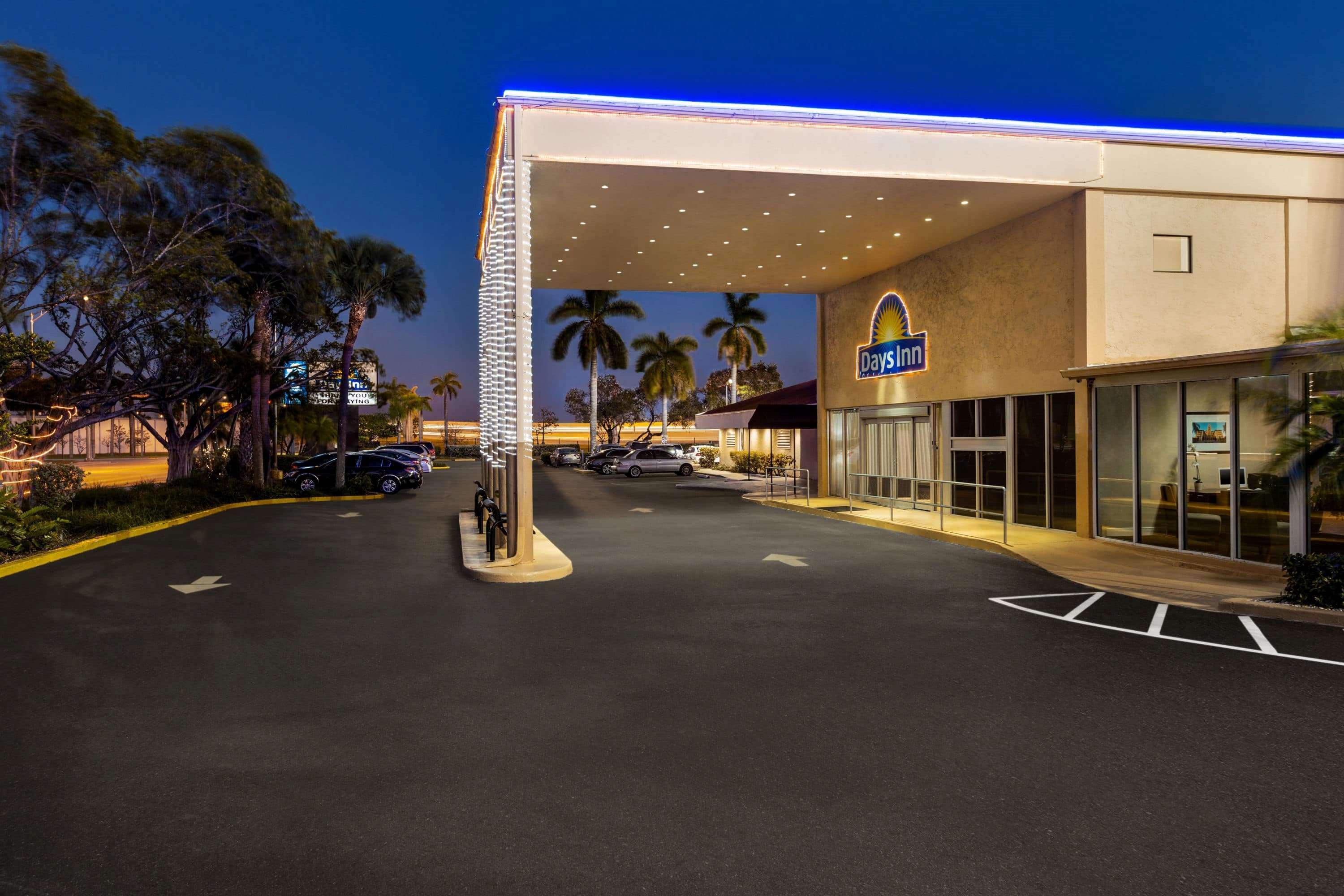Envision Hotel Miami International Airport Bagian luar foto