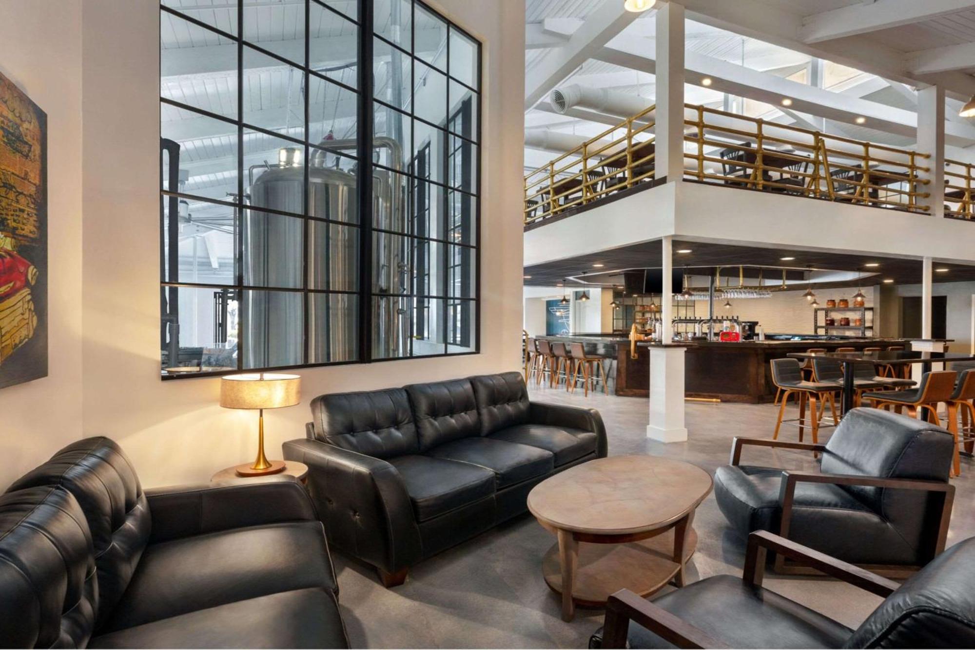Envision Hotel Miami International Airport Bagian luar foto